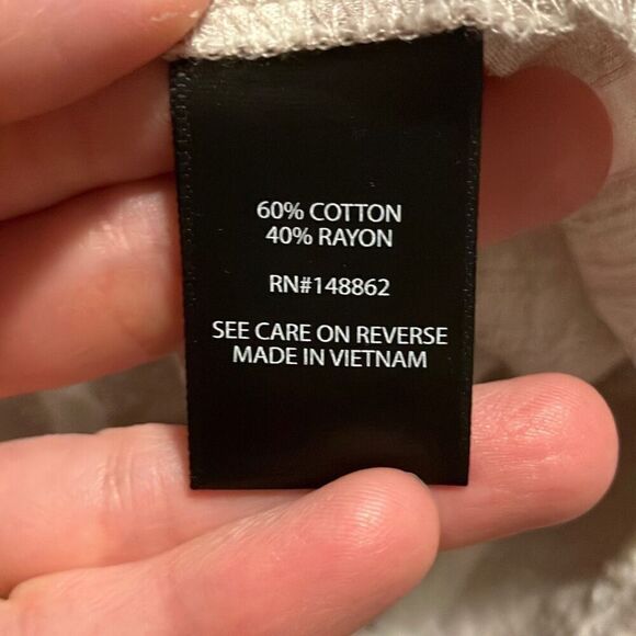 Torrid Womens Button Up Top Size 3X - Picture 6 of 7